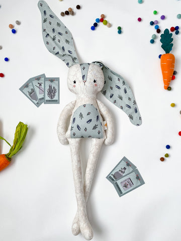 Full Size Heirloom Bunny - Seafoam Crystal Oracle